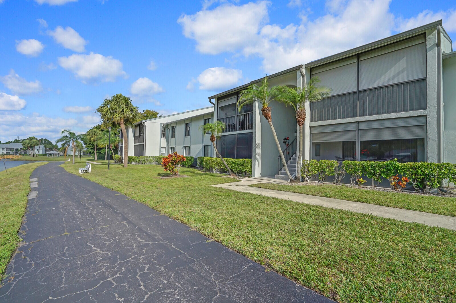 1010 Green Pine Boulevard C2, West Palm Beach, FL 33409