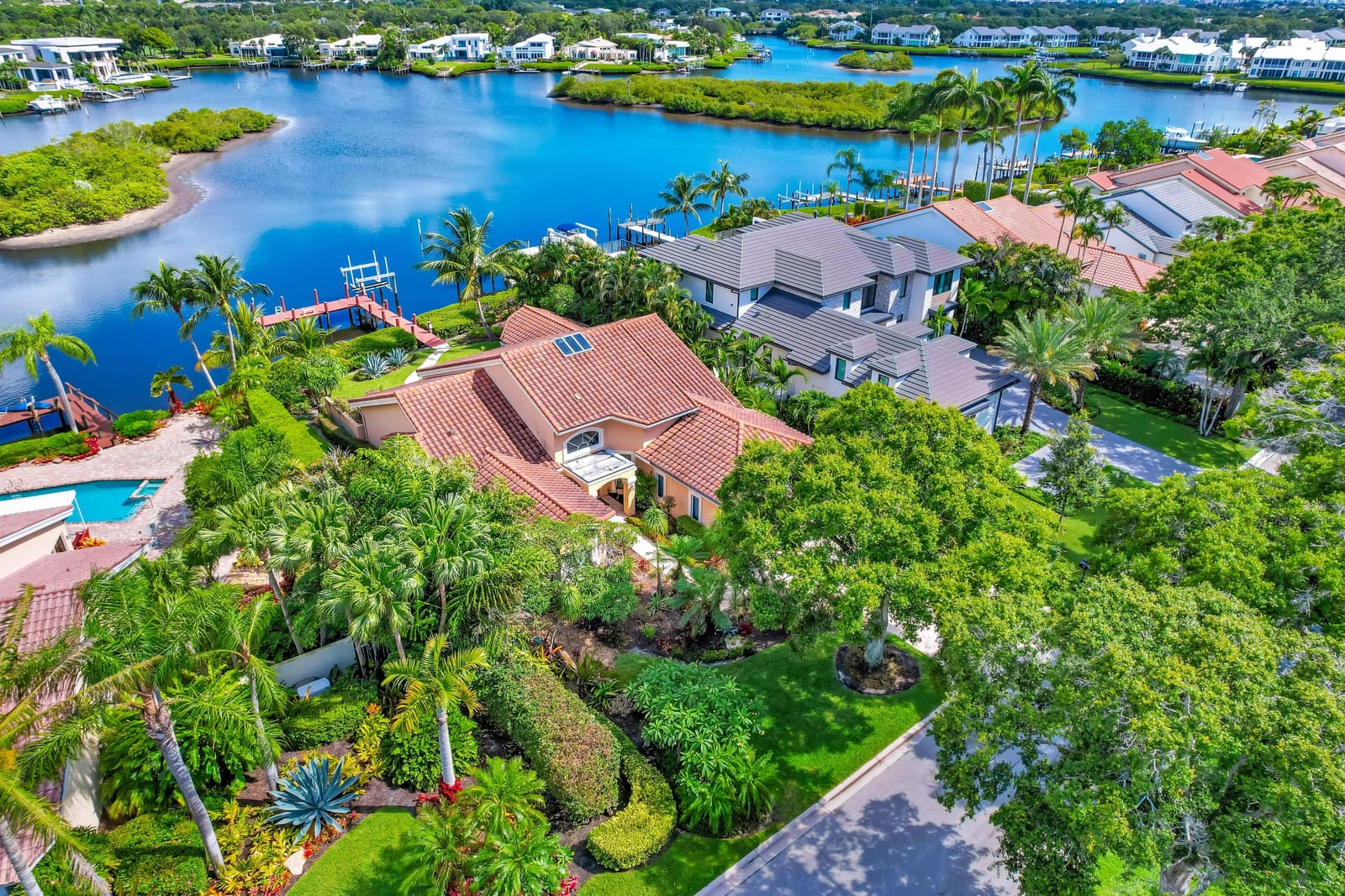 102 Victory Drive, Jupiter, FL 33477 photo 8