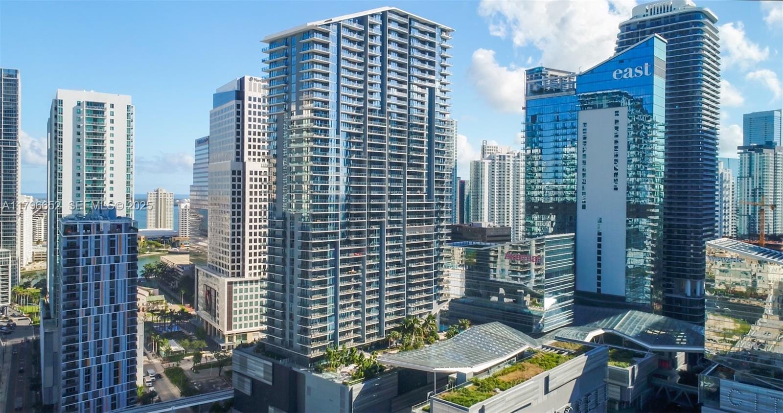 68 SE 6th Street 1708, Miami, FL 33131 photo 25