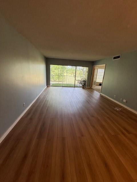 2800 N Palm Aire Drive 304 — photo 3