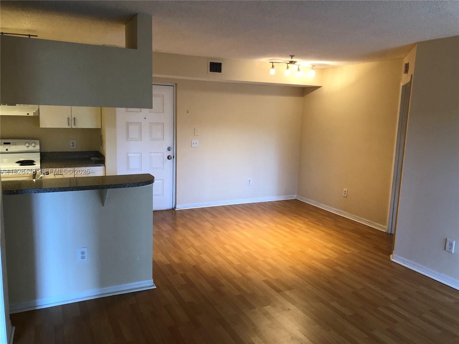 470 S Park Road 7-308, Hollywood, FL 33021 photo 5