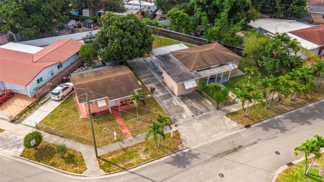 171 Curtiss Drive, Hialeah, FL 33010