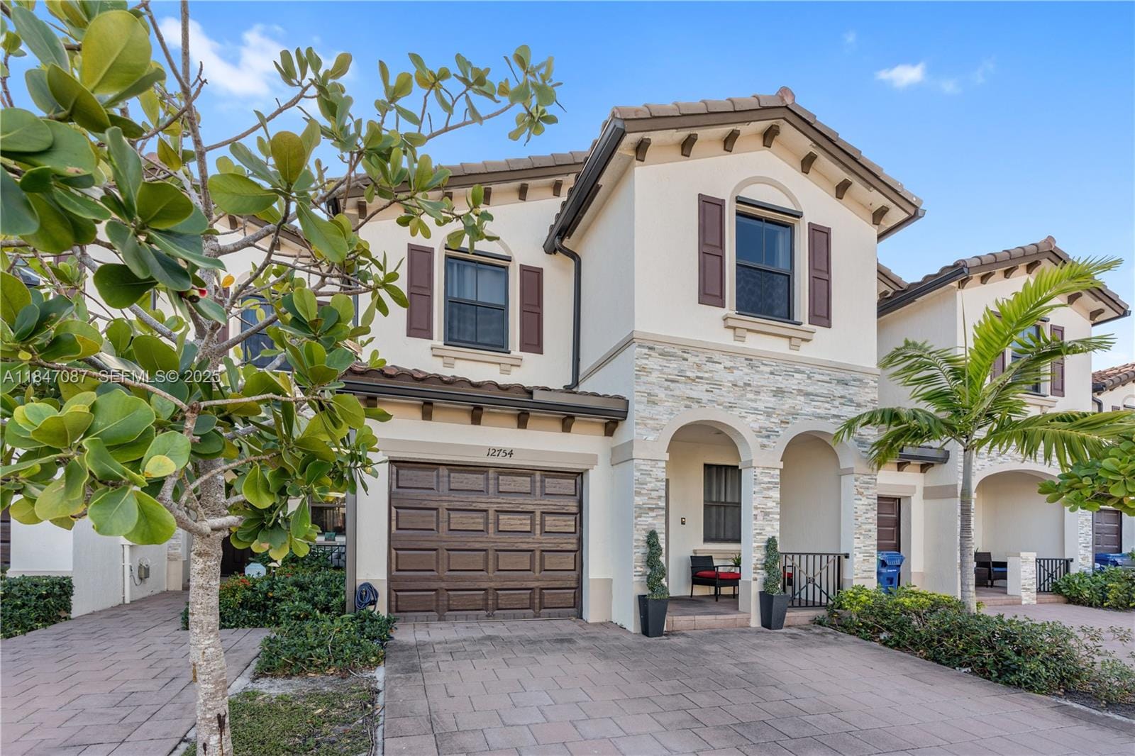 12754 SW 230th Street ., Miami, FL 33170