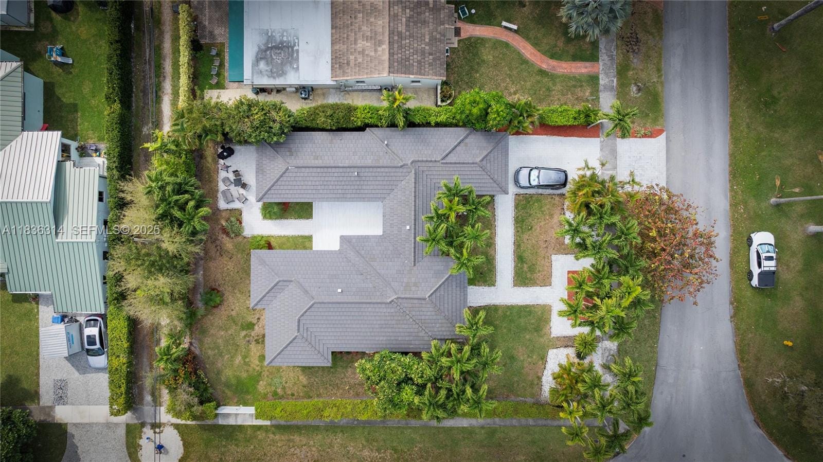 380 Morningside Drive, Miami Springs, FL 33166 photo 24