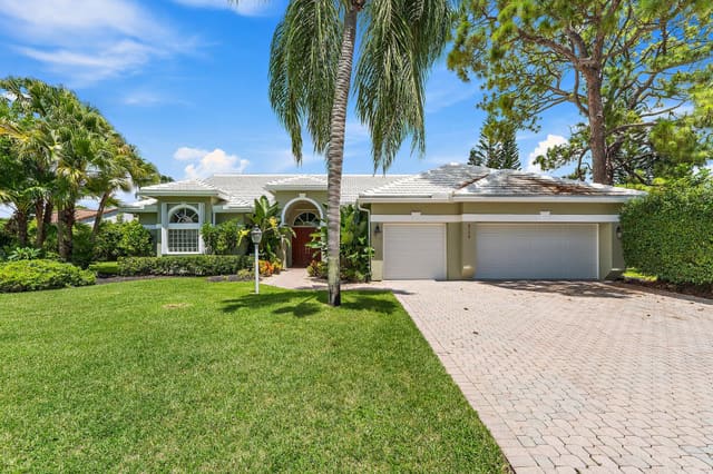 8726 SE Riverfront Terrace, sold in North Passage, Jupiter, FL
