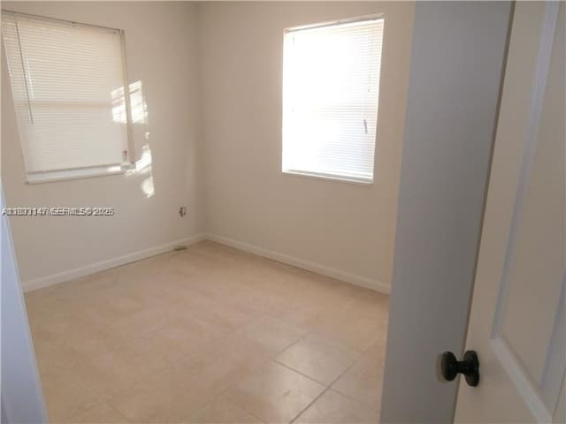 95 NE 41st Street, sold in Courts At Oakland Park, Oakland Park, FL