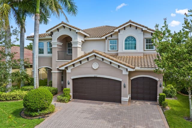 8187 Mariano Falls Lane, Boynton Beach, FL 33473