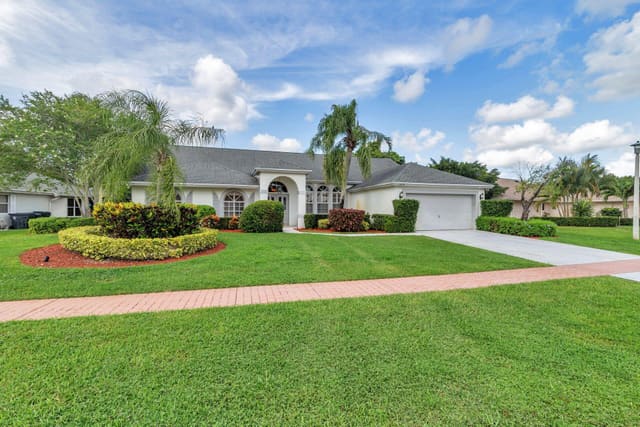 12670 Headwater Circle, Wellington, FL 33414