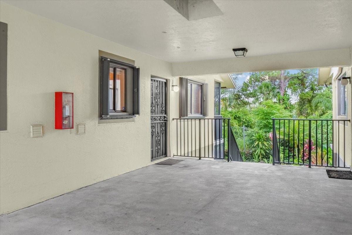 632 Trace Circle 204, Deerfield Beach, FL 33441 photo 27