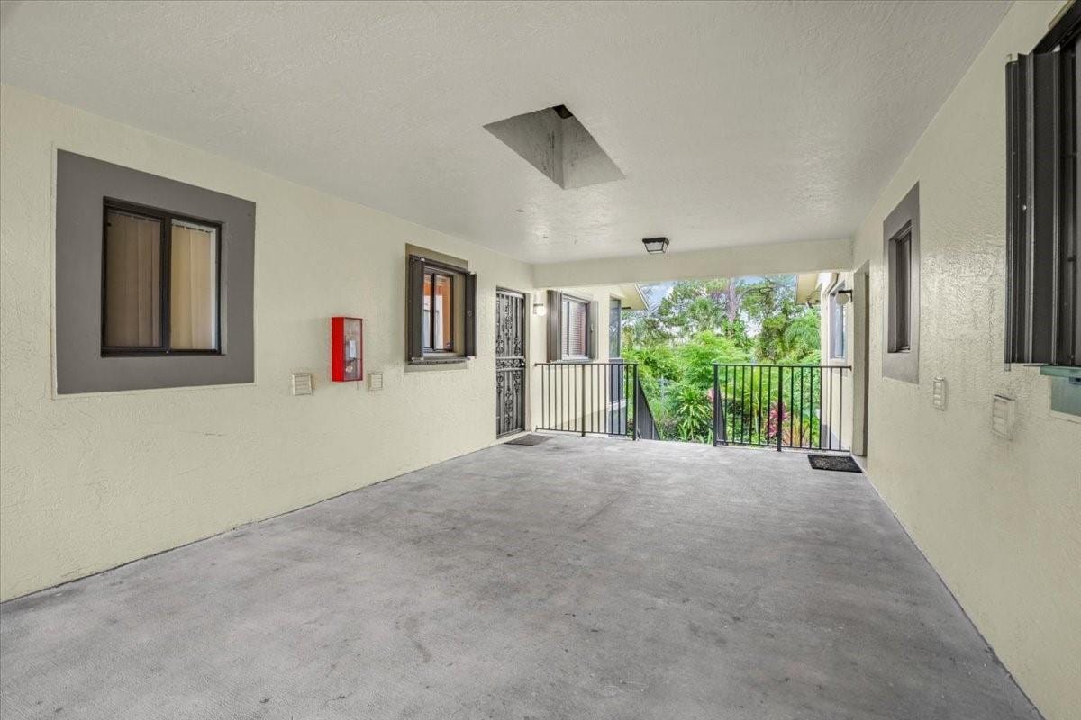 632 Trace Circle 204, Deerfield Beach, FL 33441 photo 28