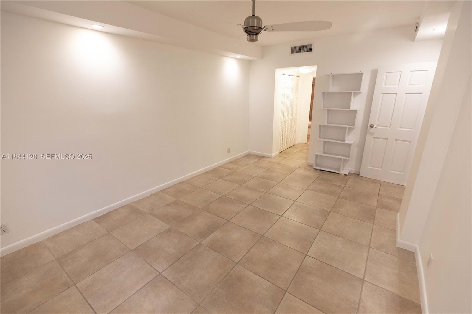 100 Edgewater Drive 336 — photo 9