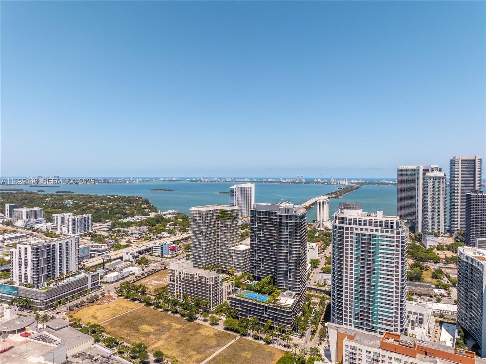 121 NE 34th Street 1514, Miami, FL 33137 photo 29