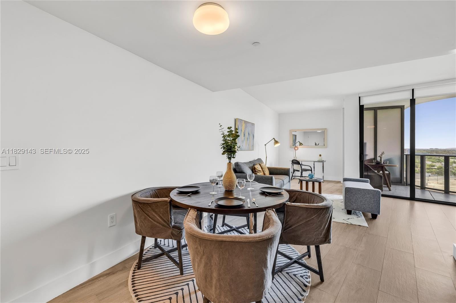 121 NE 34th Street 1514, Miami, FL 33137 photo 4