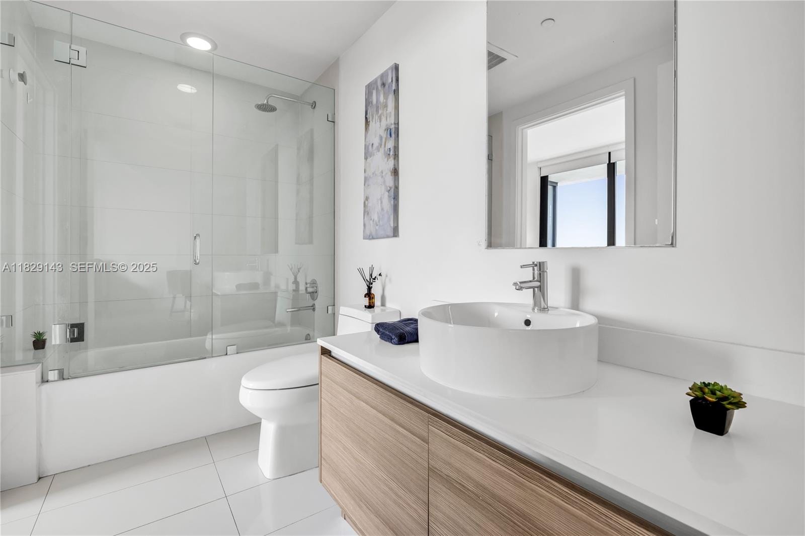 121 NE 34th Street 1514, Miami, FL 33137 photo 6
