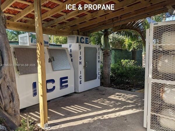 325 Calusa Street, Key Largo, FL 33037 photo 23