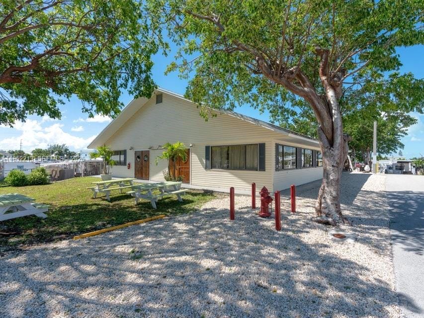 325 Calusa Street, Key Largo, FL 33037 photo 10