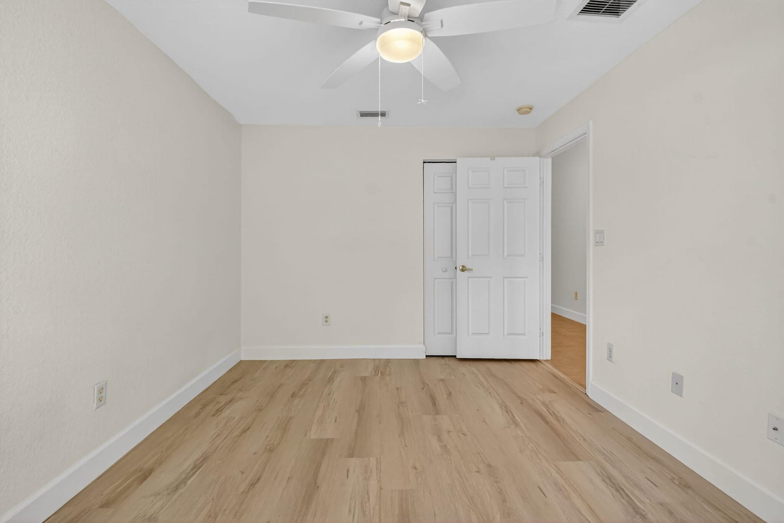 4720 Lucerne Lakes Boulevard 809, Lake Worth, FL 33467 photo 8