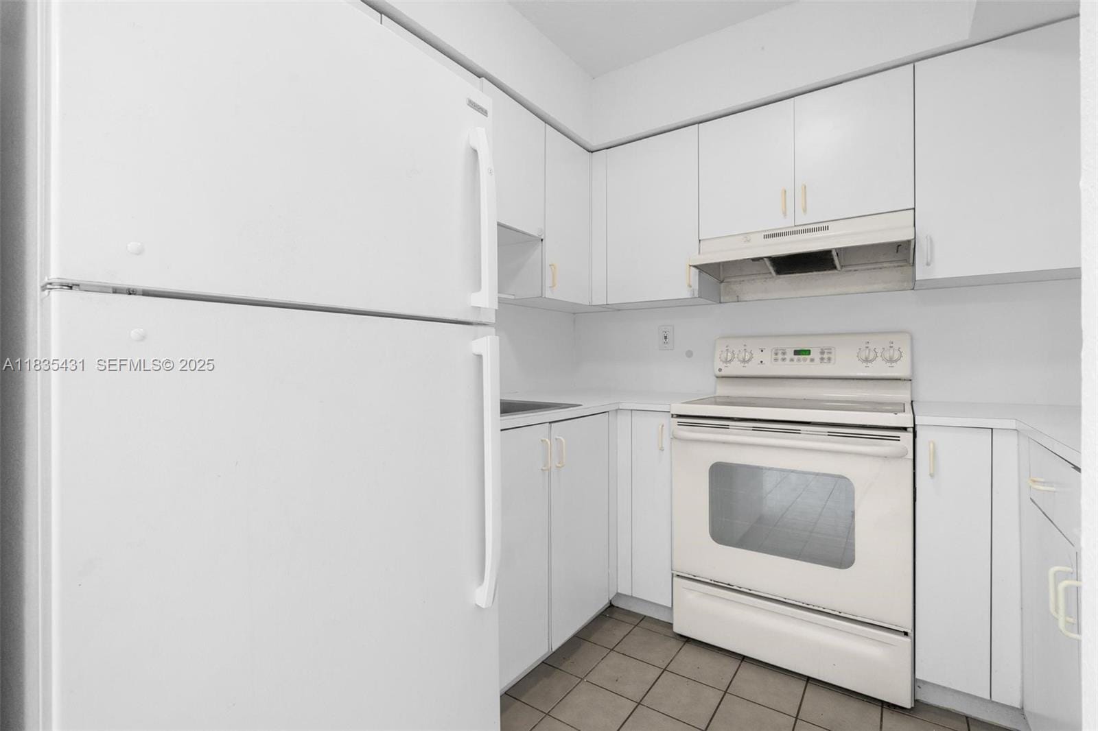 5736 W 26th Avenue 5736, Hialeah, FL 33016 photo 21