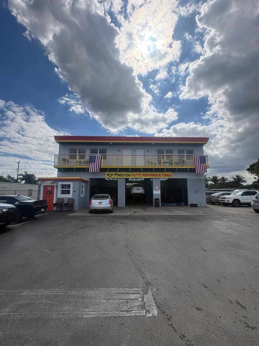 250 NE 44th Street, Oakland Park, FL 33334 photo 14
