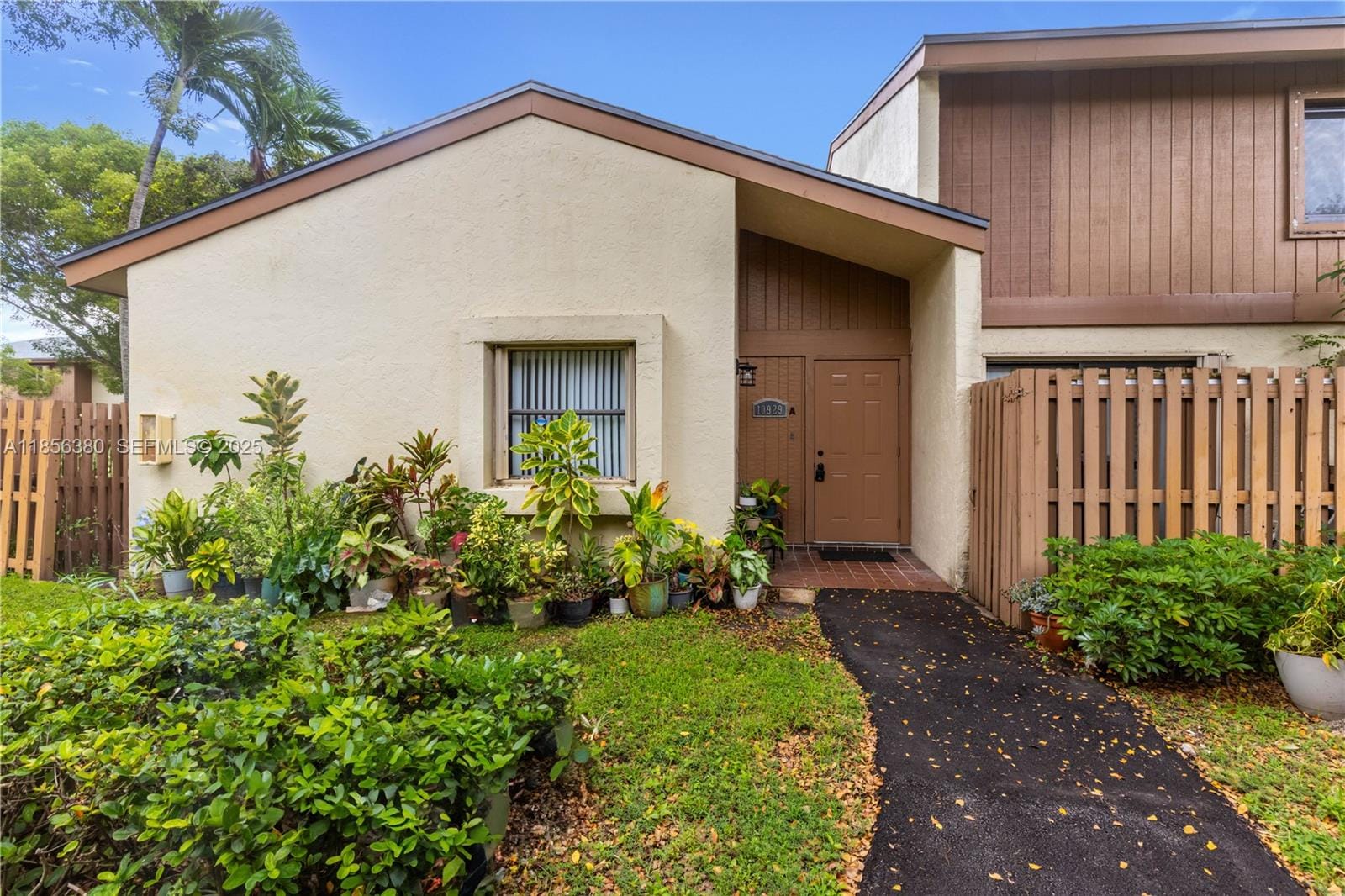 10929 SW 113th Place 73A — photo 2