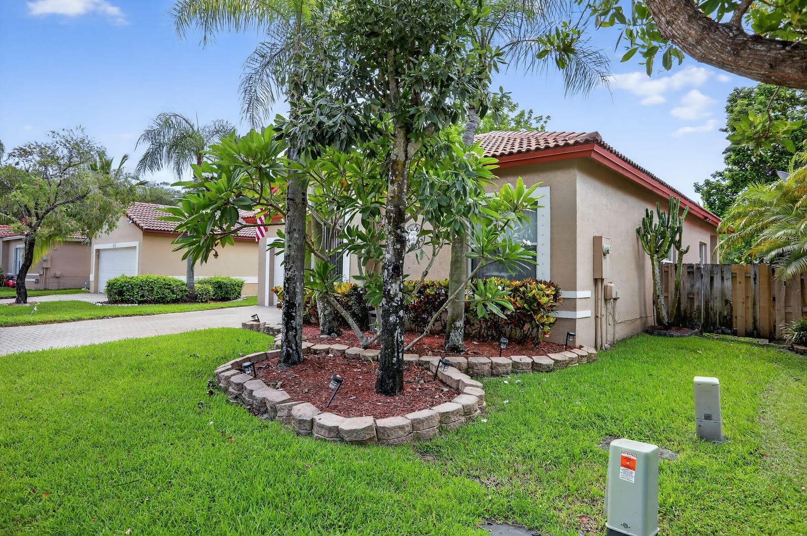 6118 NW 41st Drive, Coral Springs, FL 33067 photo 2