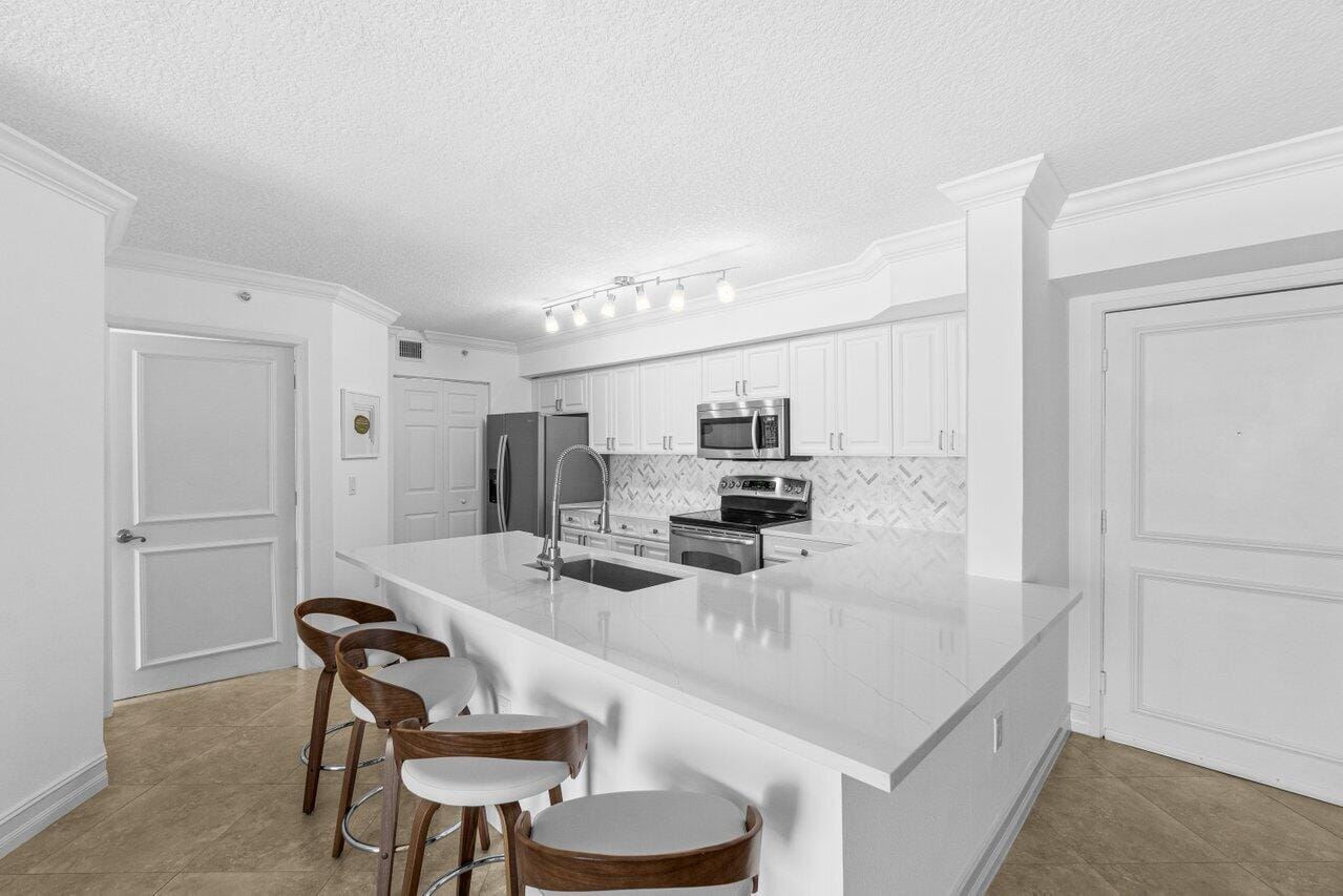 3606 S Ocean Boulevard 604, Highland Beach, FL 33487 photo 3