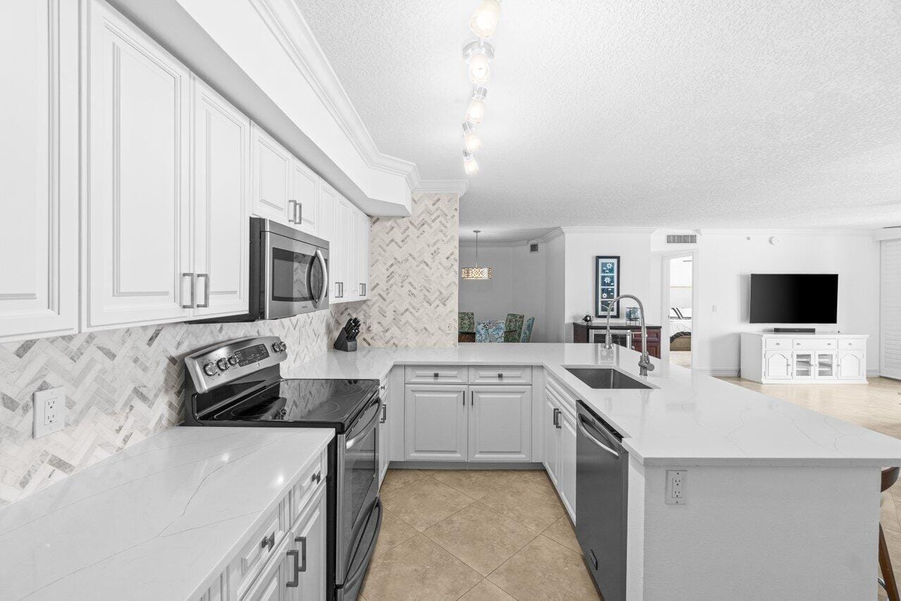 3606 S Ocean Boulevard 604, Highland Beach, FL 33487 photo 6