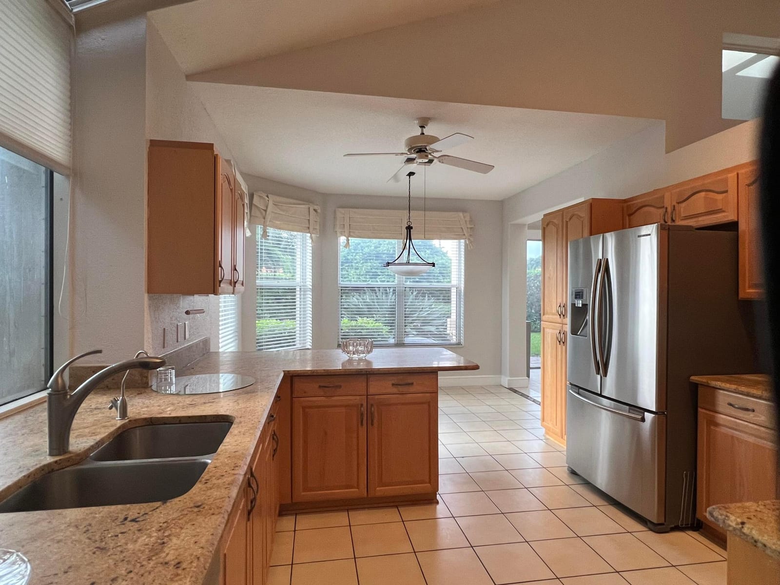6142 Evian Place — photo 3