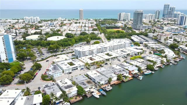 7300 Wayne Avenue 317, Miami Beach, FL 33141