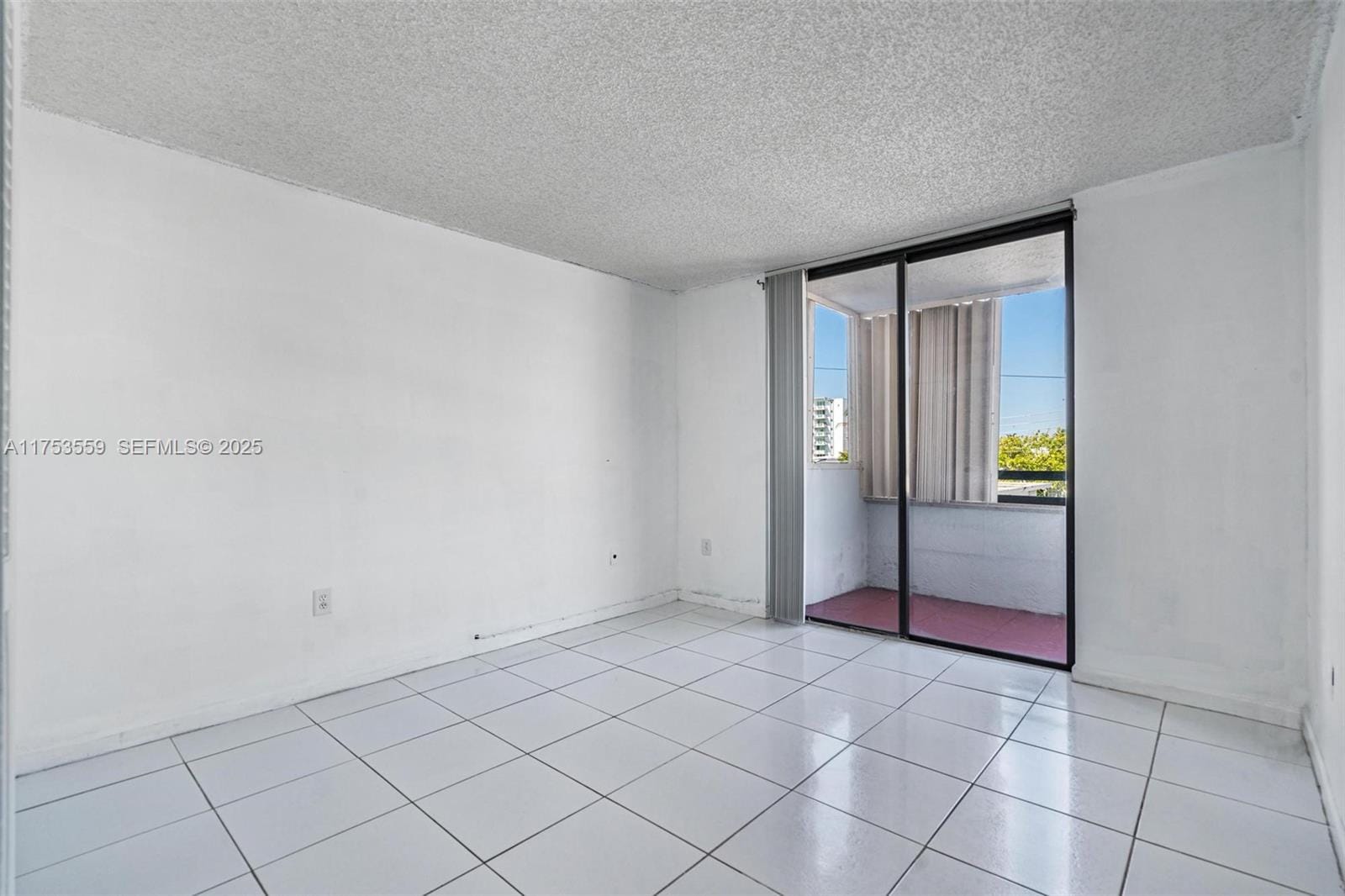7300 Wayne Avenue 317 — photo 12