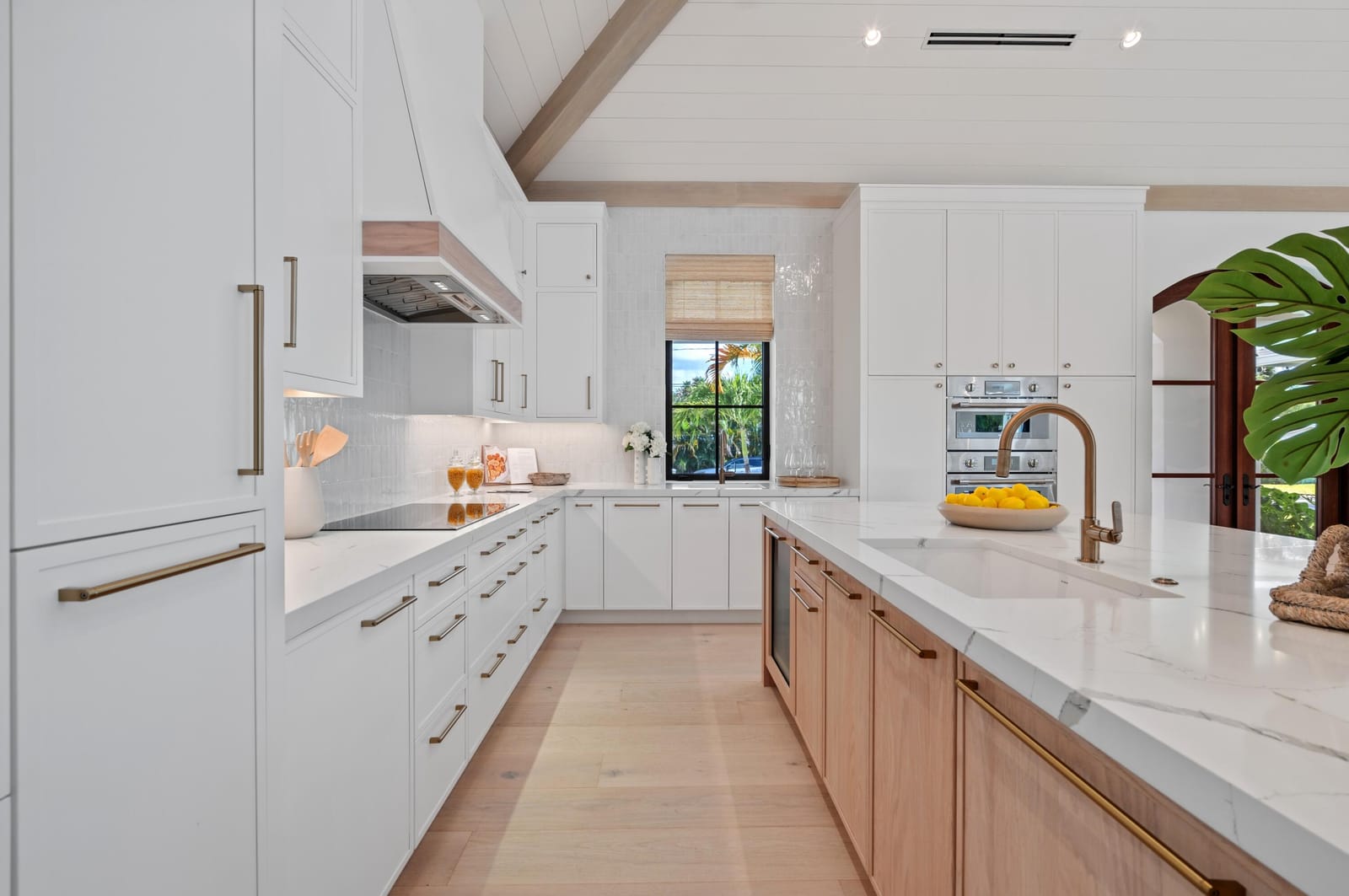 502 Gardenia Terrace — photo 9