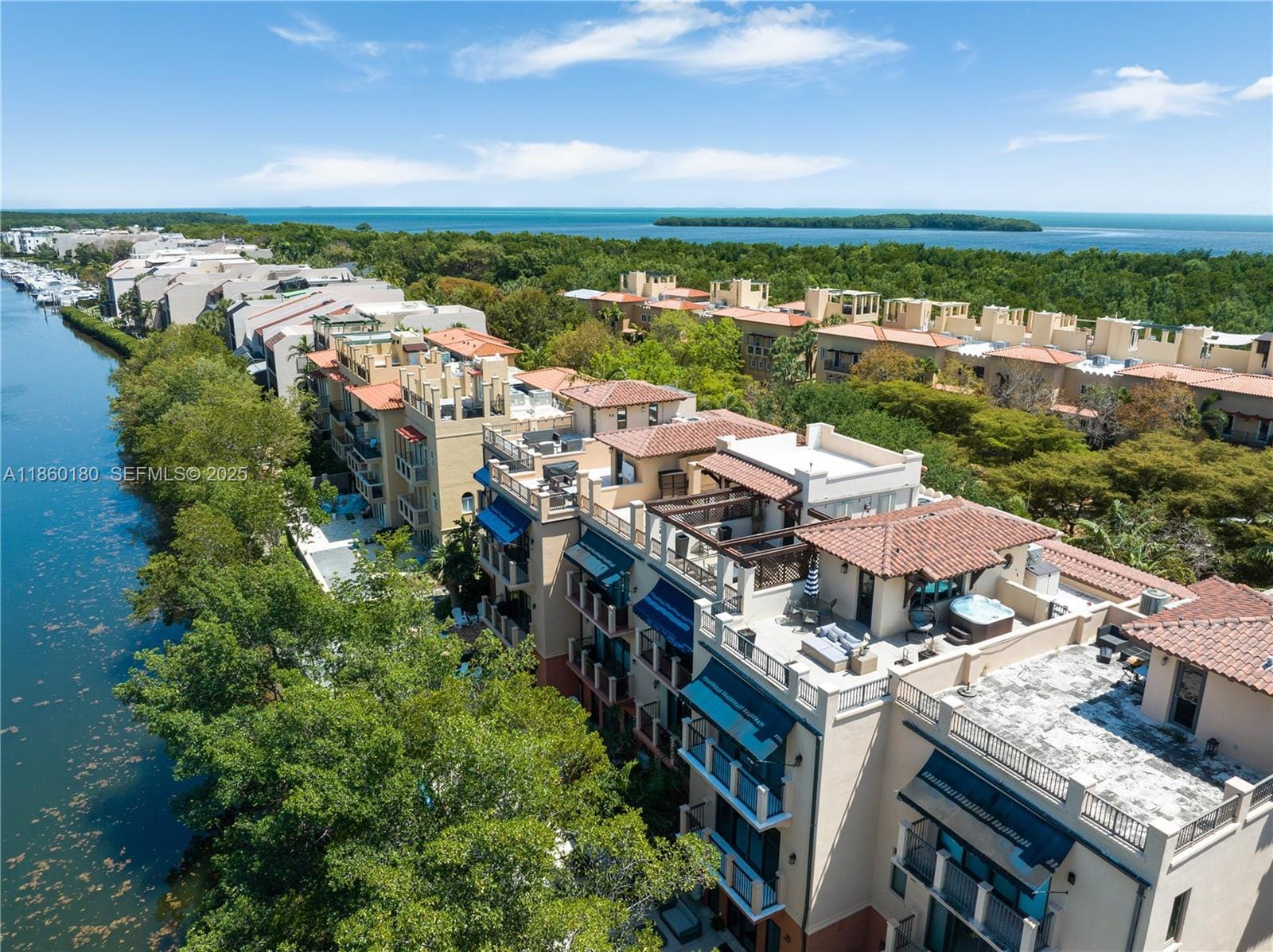 6222 Paradise Point Drive 6222 — photo 3