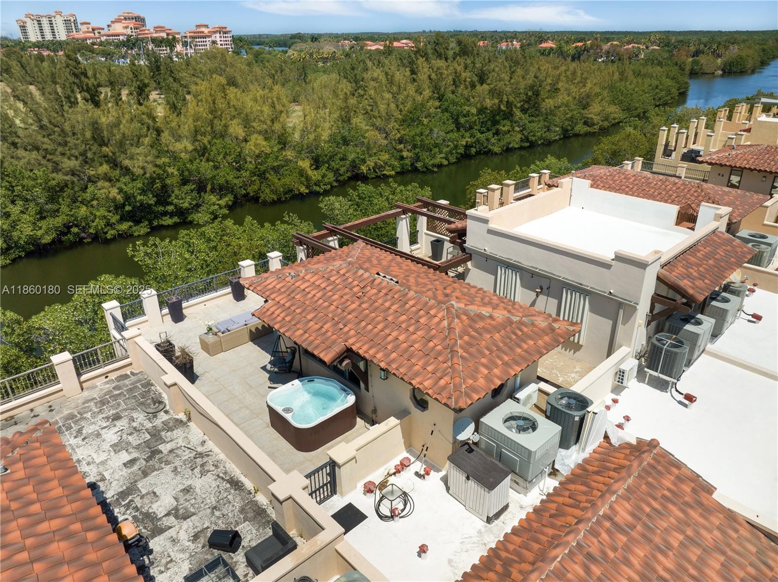 6222 Paradise Point Drive 6222 — photo 4