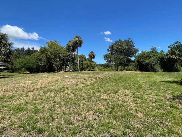 716 NE 15th Avenue, sold in Southern Pine, Okeechobee, FL