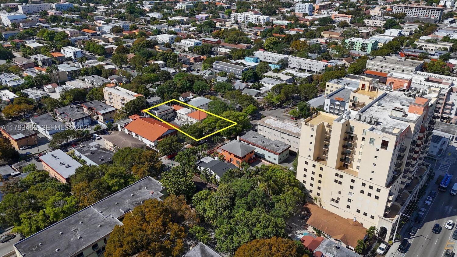 1362 SW 2nd Street, Miami, FL 33135 photo 30