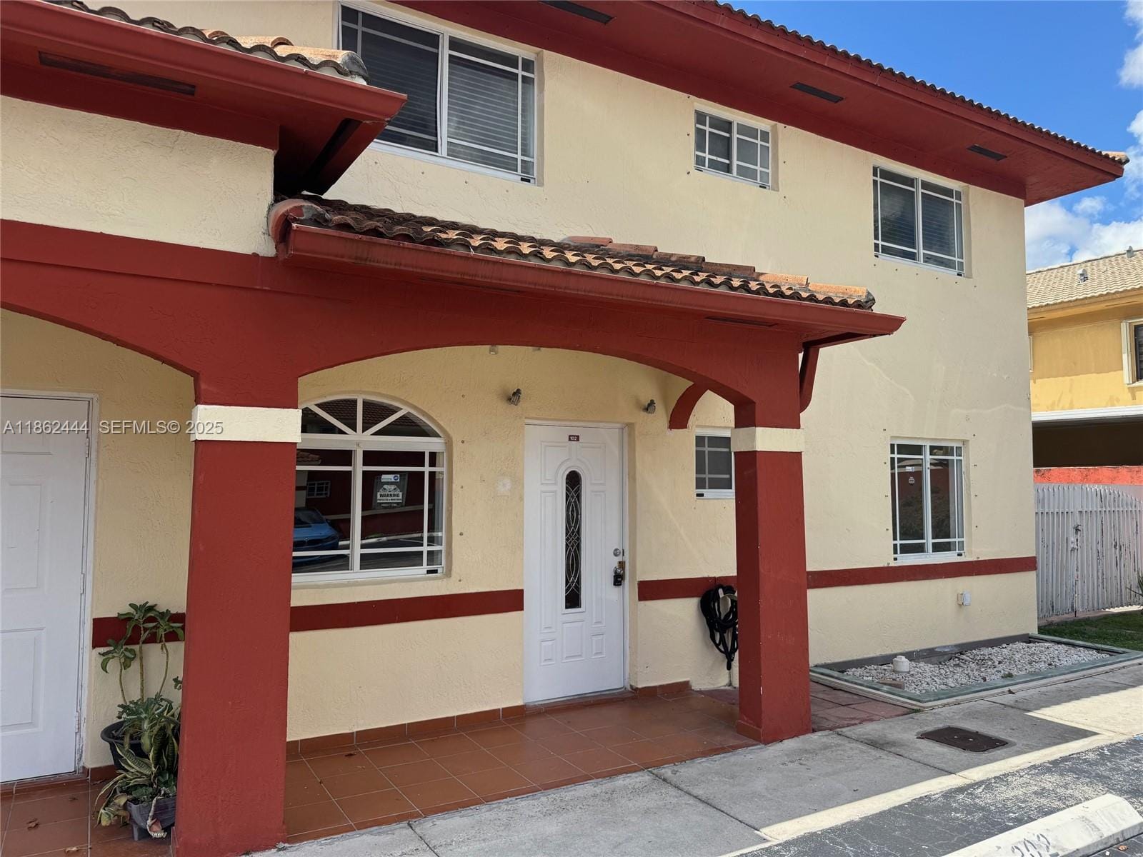 11041 W Okeechobee Road 102, Hialeah Gardens, FL 33018
