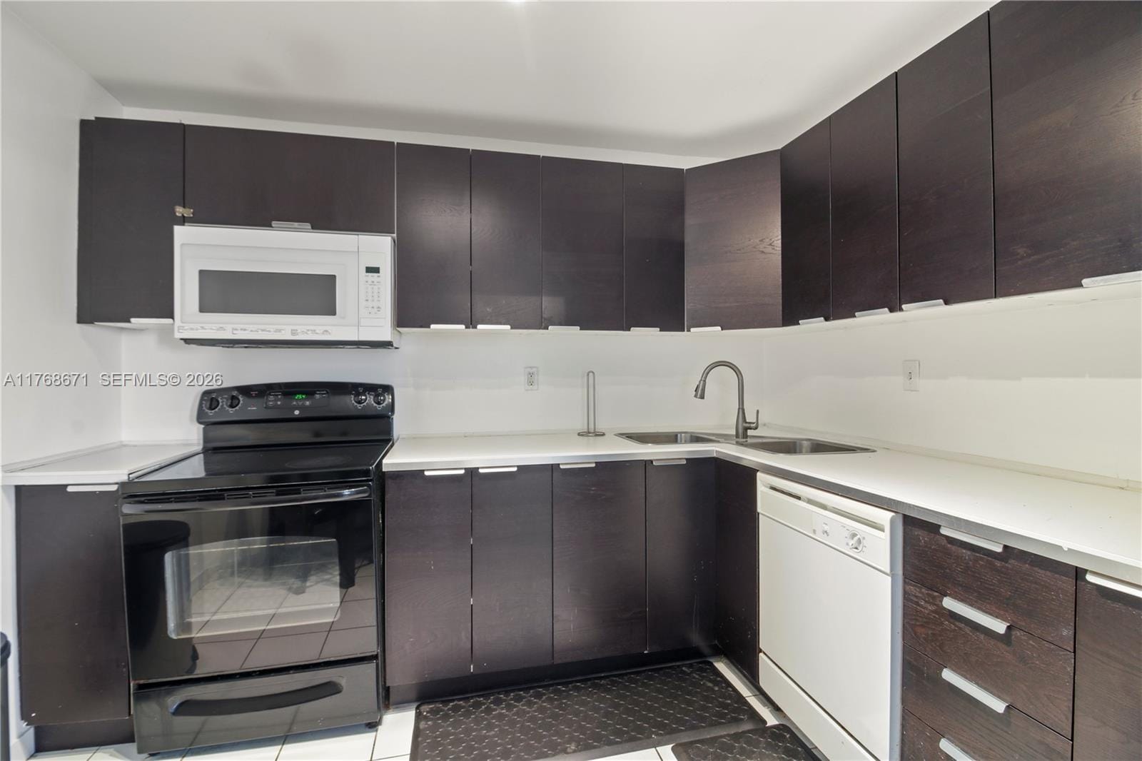 2750 NE 183rd Street 1207, Aventura, FL 33160 photo 14