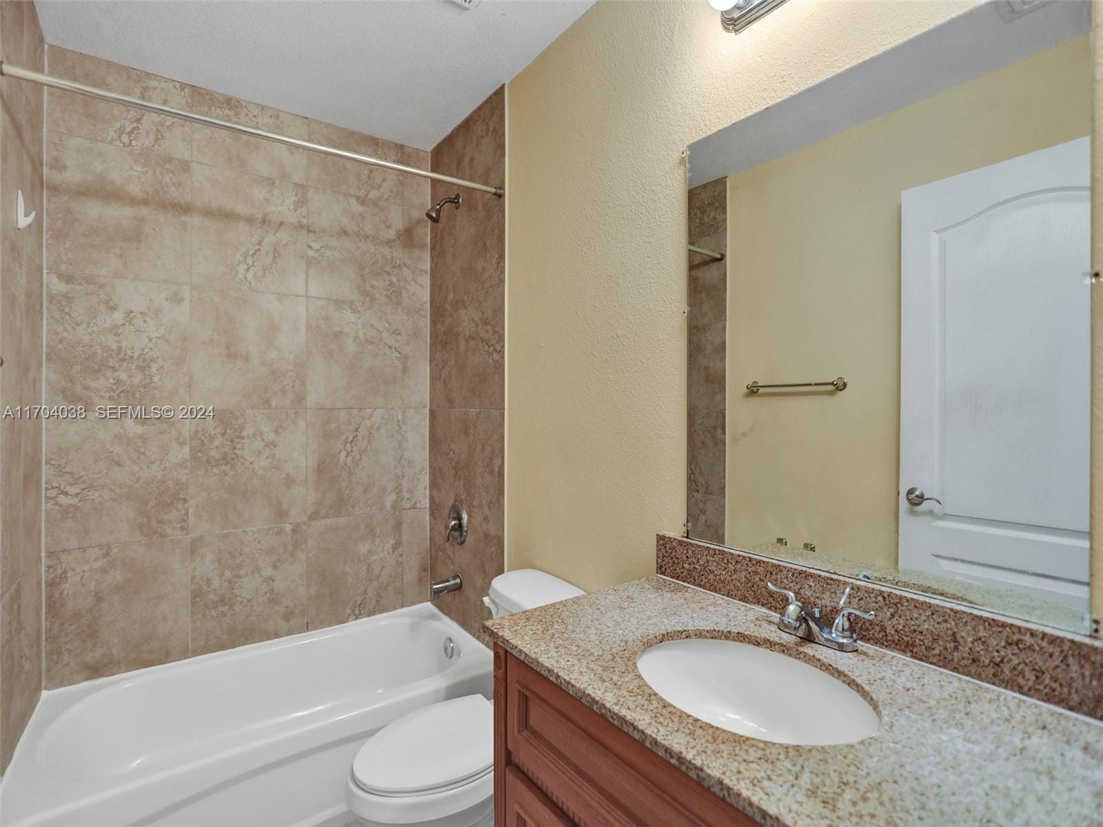 421 NW 40th Court, Oakland Park, FL 33309 photo 15