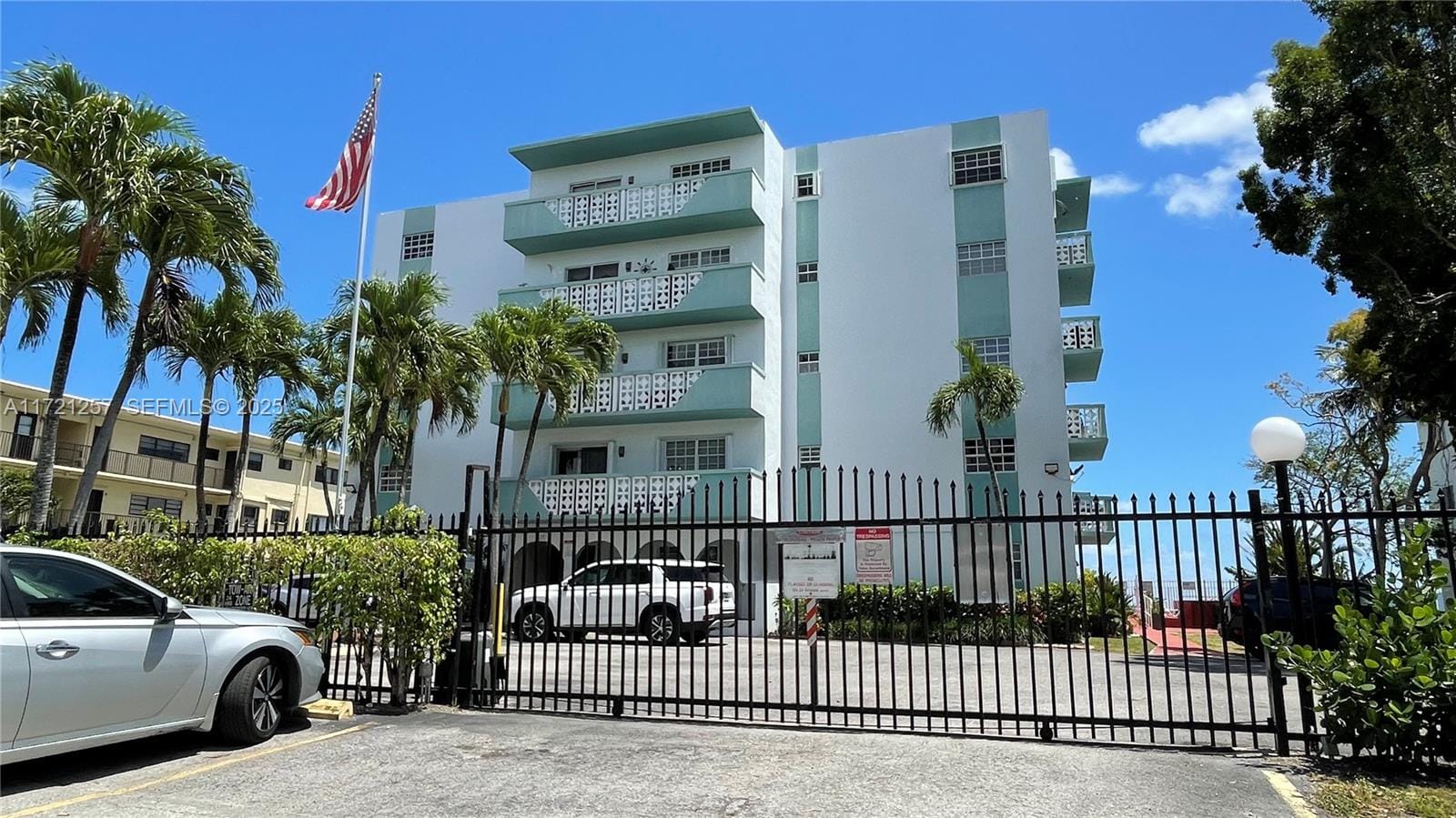 7825 NE Bayshore Court 506, Miami, FL 33138