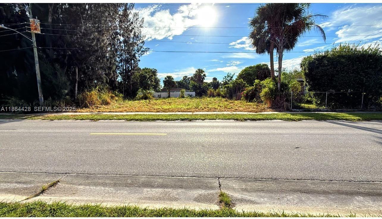 866 NE 16 Avenue, Okeechobee, FL 34972