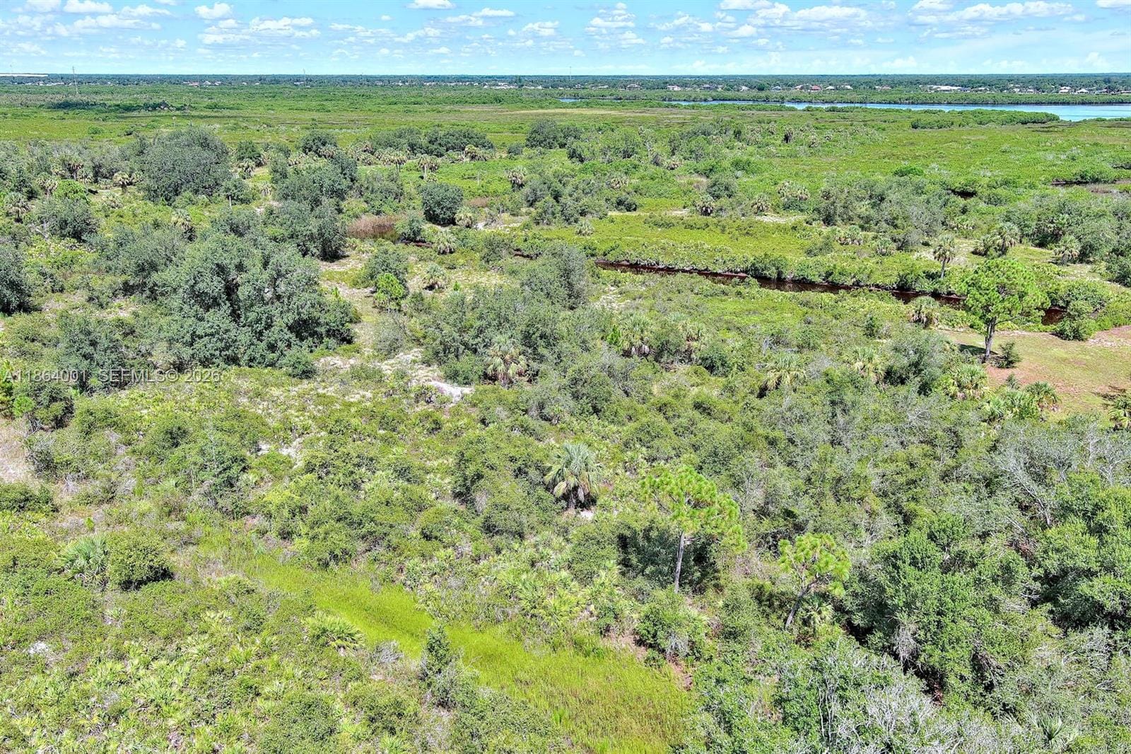 1353 Wallaroo Court — photo 4