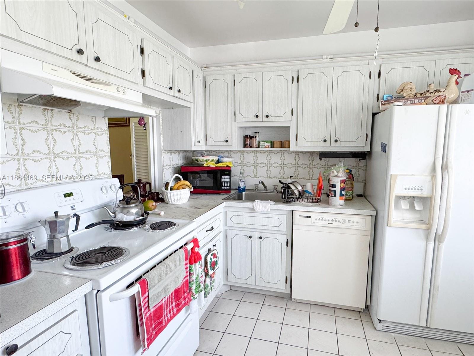 2300 Park Lane 105 — photo 11