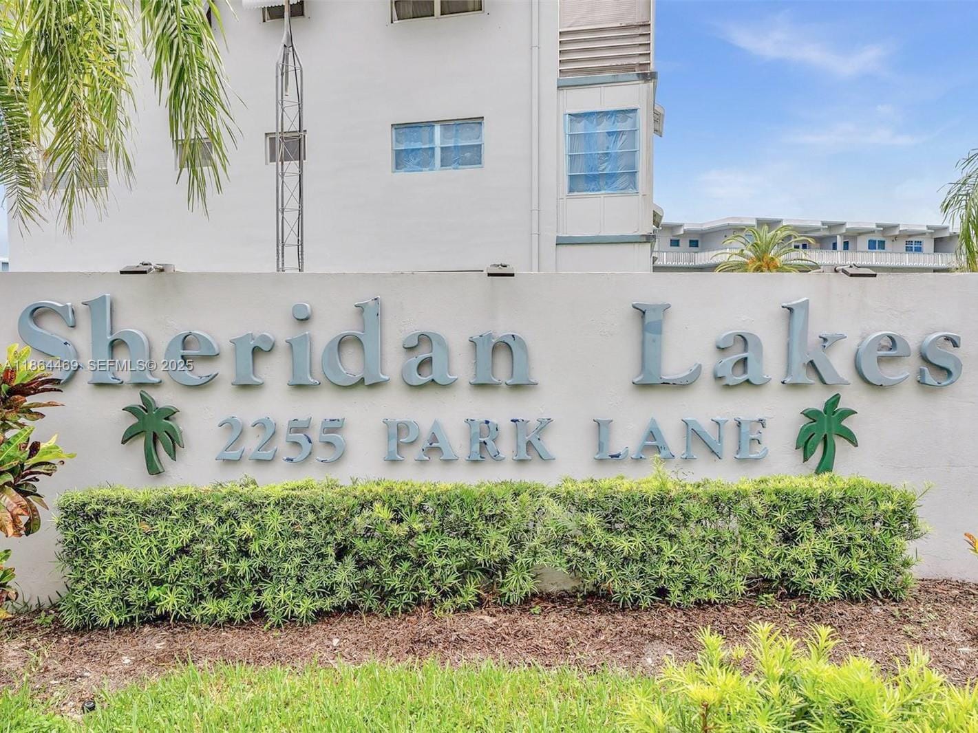 2300 Park Lane 105 — photo 3