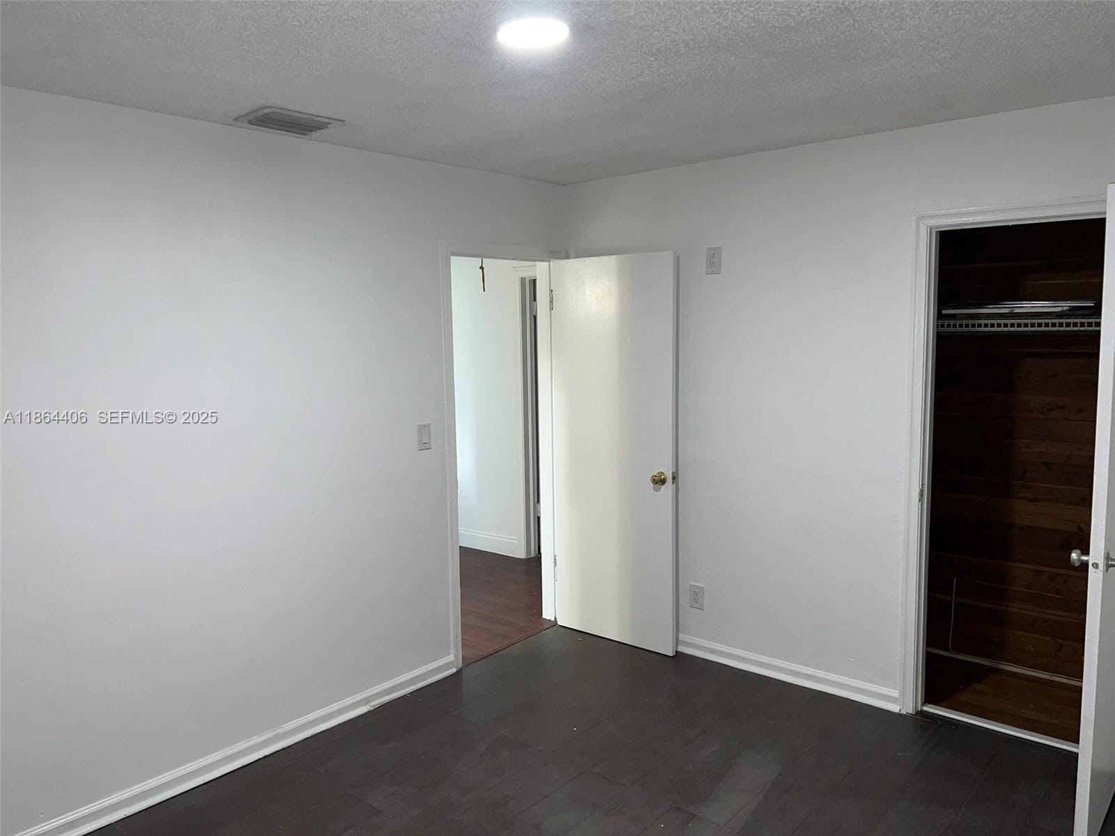 802 S 24th Avenue — photo 12