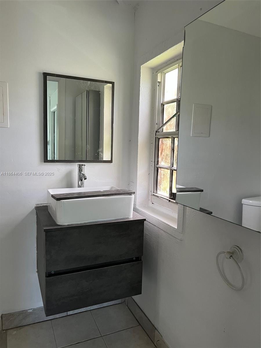 802 S 24th Avenue — photo 3