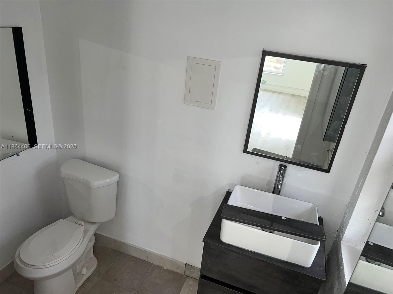 802 S 24th Avenue — photo 4