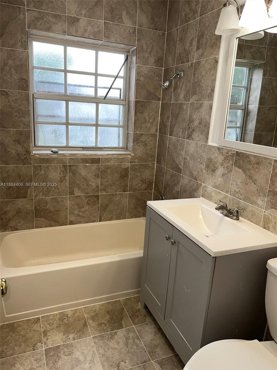 802 S 24th Avenue — photo 10