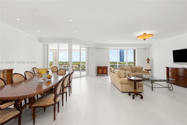 19925 NE 39th Place 603, sold in Porto Vita, Aventura, FL