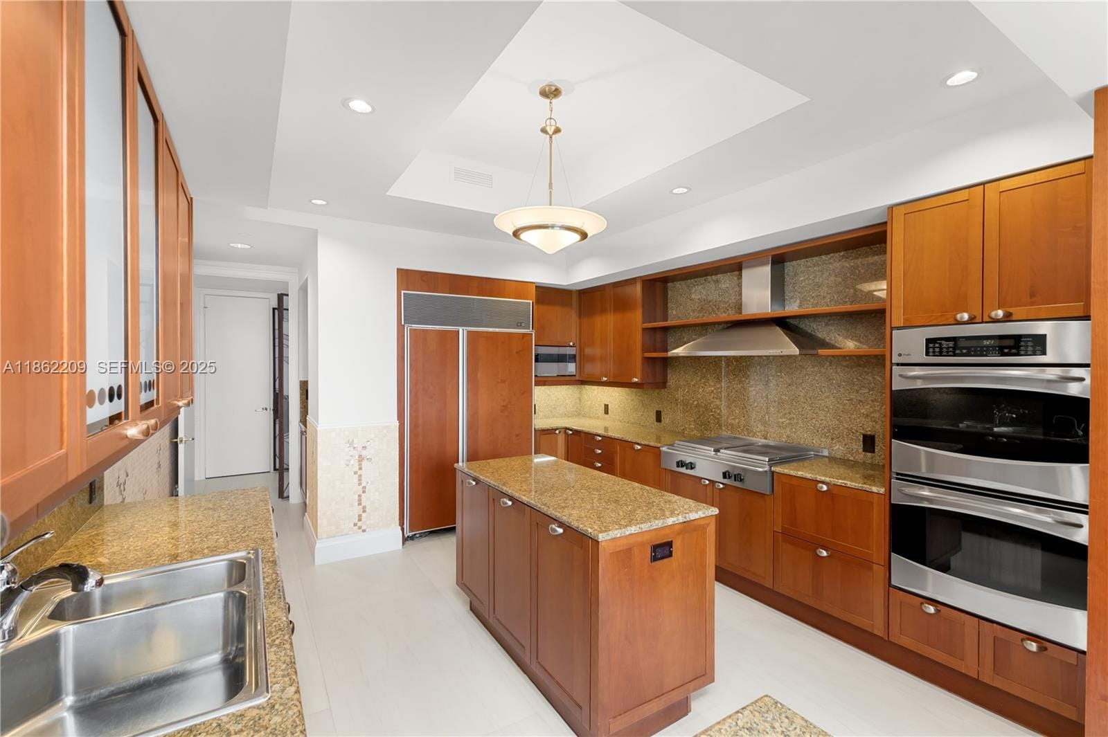 19925 NE 39th Place 603, Aventura, FL 33180 photo 12