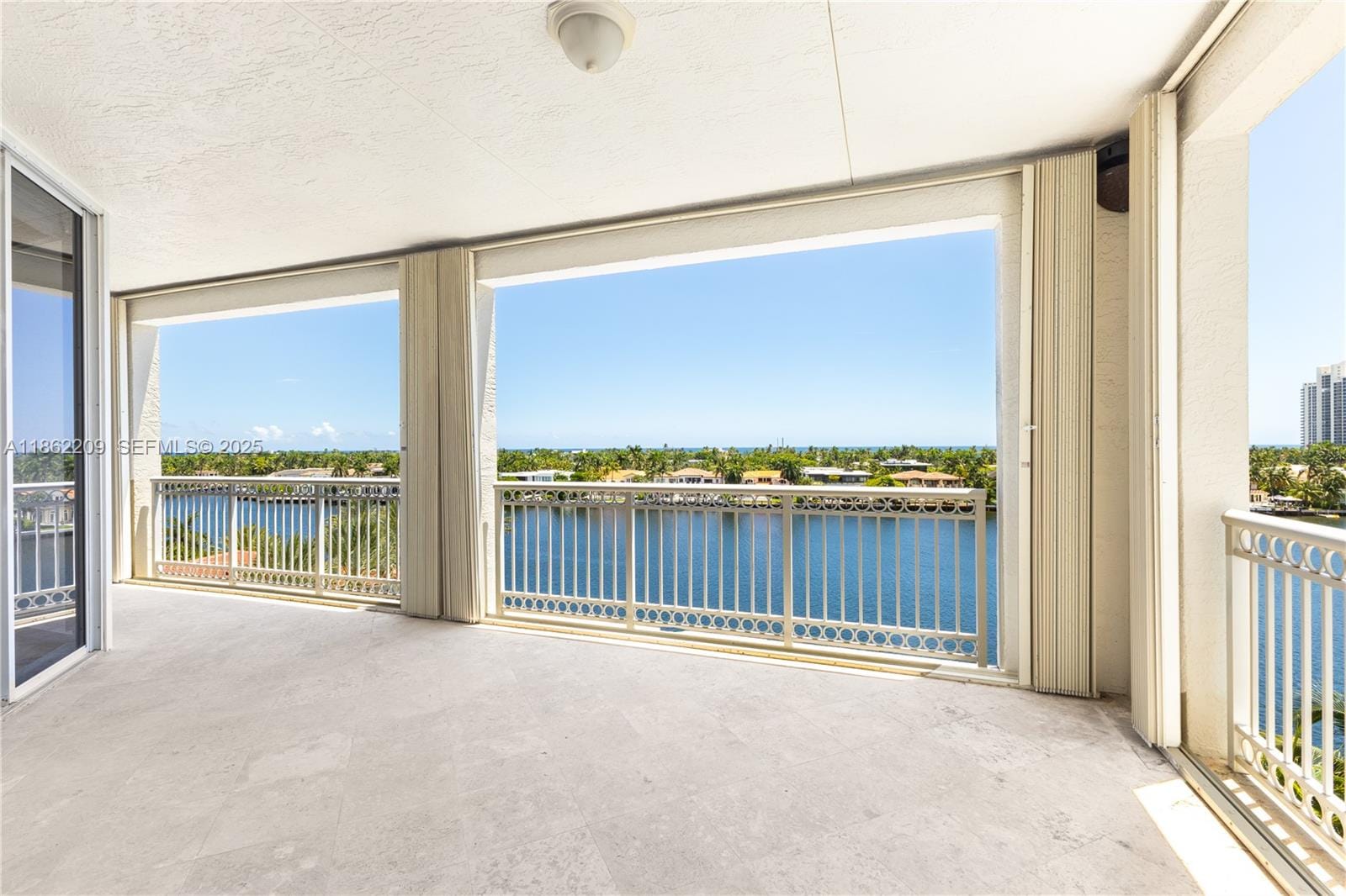 19925 NE 39th Place 603, Aventura, FL 33180 photo 8